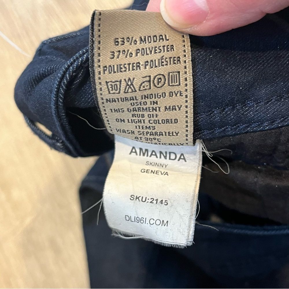 DL1961 Amanda Skinny Jeans in Geneva 4 Way Stretch 360° Comfort Size 26 - Picture 9 of 9